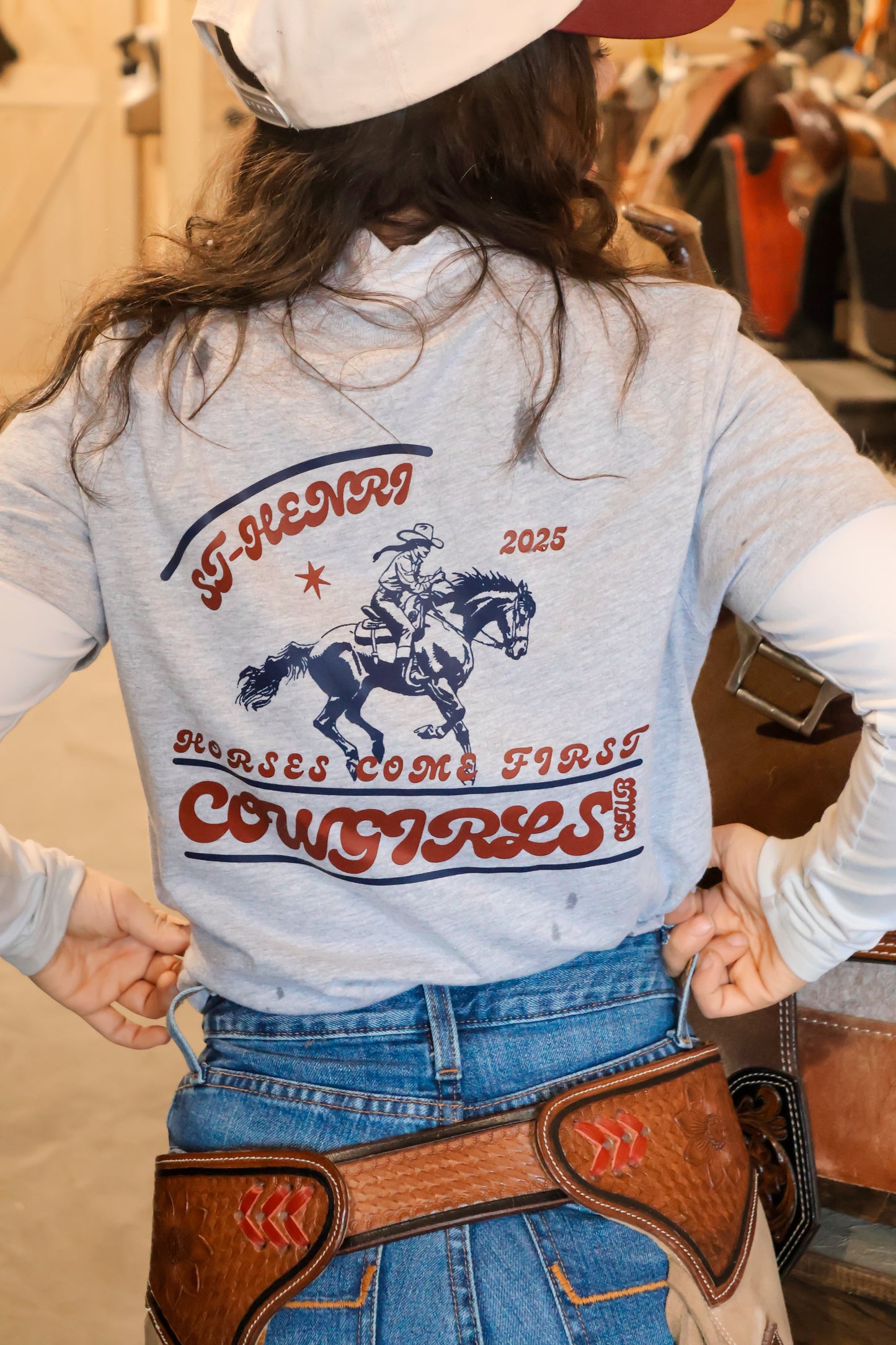 Horses come first T-shirt - Grey