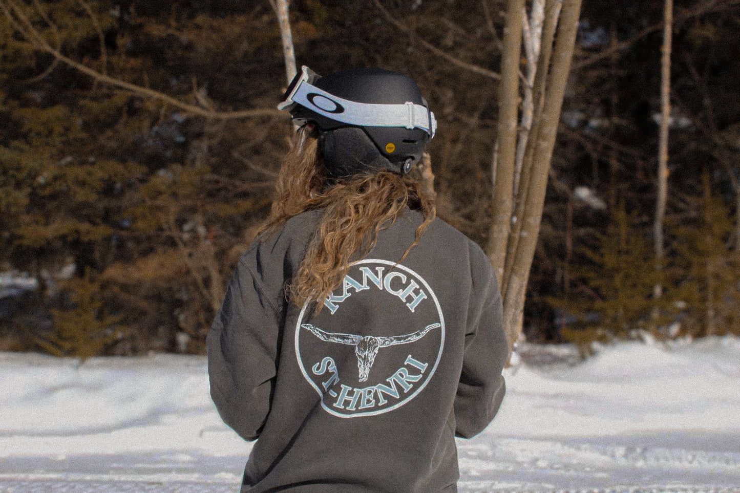 ‘’ Bull ’’ crewneck gray